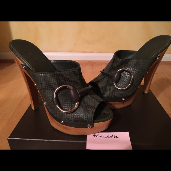GUCCI NWT Olive Green Python Platform Wood Clogs Very Rare 💕NEW IN BOX - Picture 2 of 10